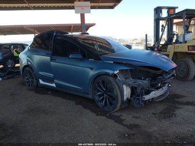 TESLA MODEL X 2023