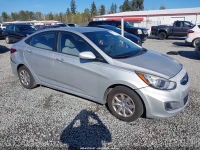 HYUNDAI ACCENT 2012