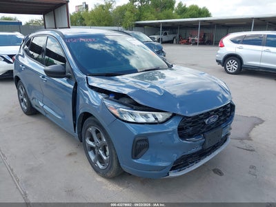 FORD ESCAPE 2024