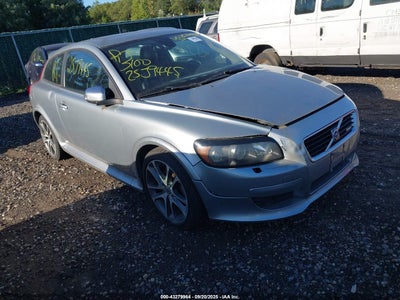 VOLVO C30 2009