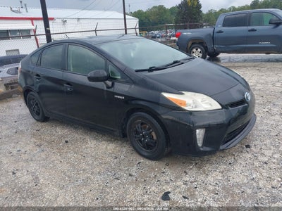 TOYOTA PRIUS 2013