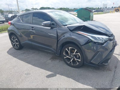 TOYOTA C-HR 2021