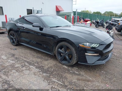 FORD MUSTANG 2021