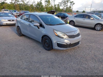 KIA RIO 2016