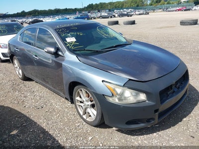 NISSAN MAXIMA 2011