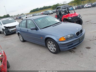 BMW 323 2000