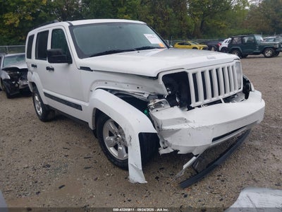 JEEP LIBERTY 2012