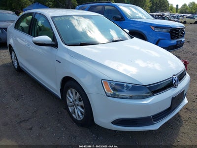 VOLKSWAGEN JETTA HYBRID 2014