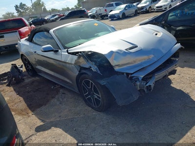 FORD MUSTANG 2020