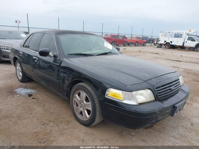 FORD CROWN VICTORIA 2011