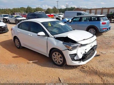 KIA RIO 2021