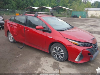 TOYOTA PRIUS PRIME 2017