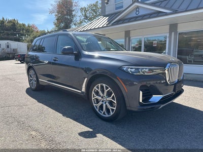 BMW X7 2021