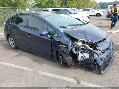 TOYOTA PRIUS 2012