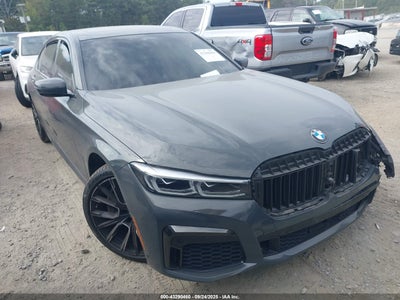 BMW 750I 2021