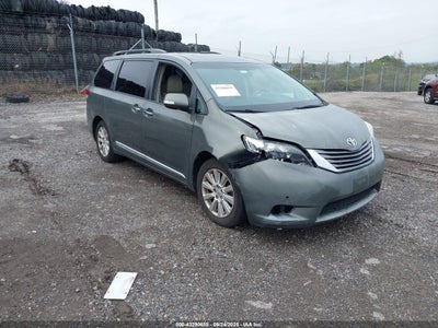 TOYOTA SIENNA 2014