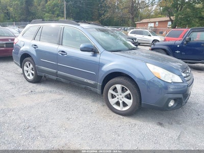 SUBARU OUTBACK 2013