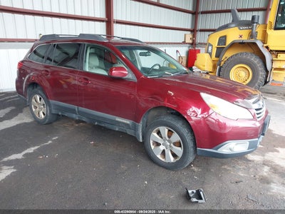 SUBARU OUTBACK 2011