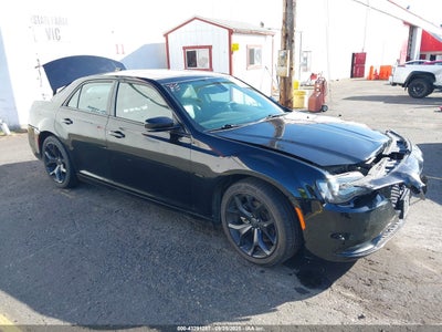 CHRYSLER 300 2022
