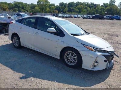 TOYOTA PRIUS PRIME 2019
