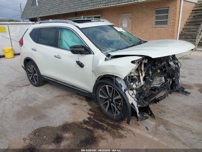 NISSAN ROGUE 2017