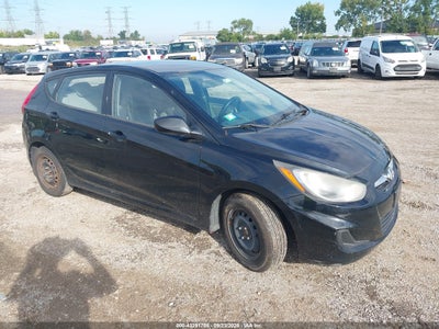 HYUNDAI ACCENT 2012
