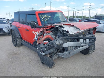 FORD BRONCO 2022