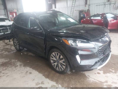 FORD ESCAPE 2022