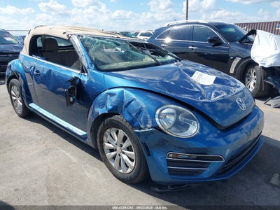 VOLKSWAGEN BEETLE 2017