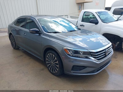 VOLKSWAGEN PASSAT 2022