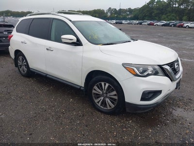 NISSAN PATHFINDER 2017
