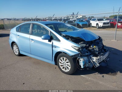 TOYOTA PRIUS PLUG-IN 2012