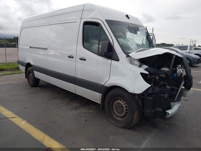 MERCEDES-BENZ SPRINTER 2500 2023