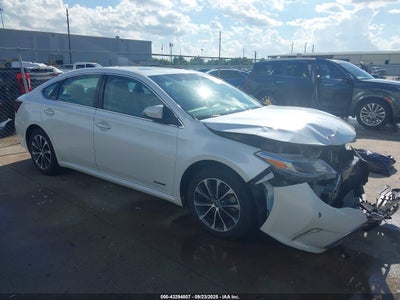 TOYOTA AVALON HYBRID 2016
