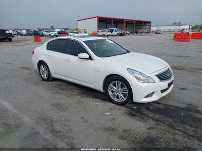 INFINITI Q40 2015