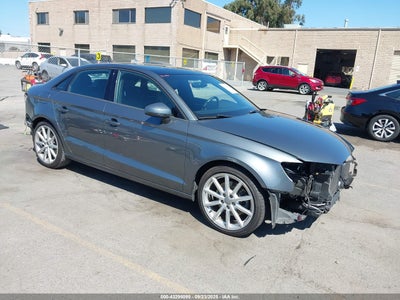 AUDI A3 2016