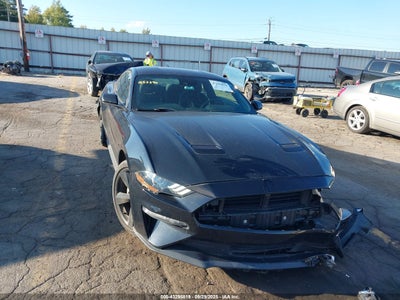 FORD MUSTANG 2021