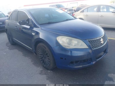 SUZUKI KIZASHI 2011