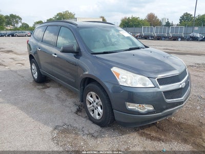 CHEVROLET TRAVERSE 2012