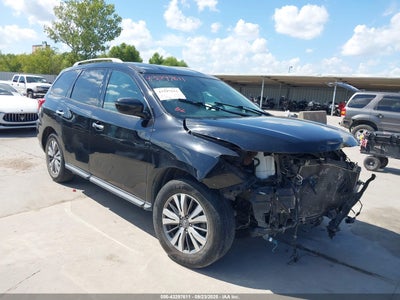 NISSAN PATHFINDER 2020