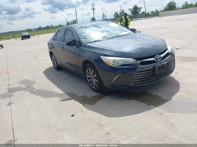 TOYOTA CAMRY 2015