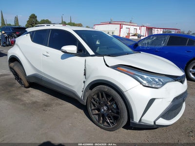 TOYOTA C-HR 2021