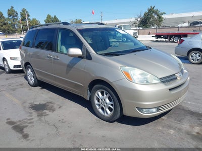 TOYOTA SIENNA 2004