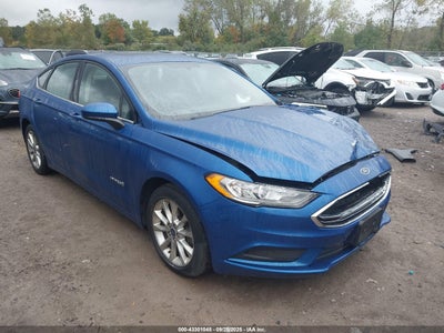 FORD FUSION HYBRID 2017