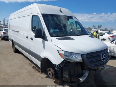 MERCEDES-BENZ SPRINTER 2500 2024