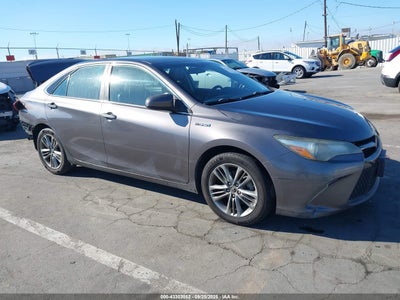 TOYOTA CAMRY HYBRID 2015