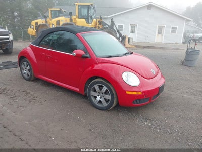 VOLKSWAGEN NEW BEETLE 2006