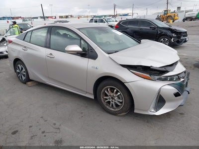 TOYOTA PRIUS PRIME 2019