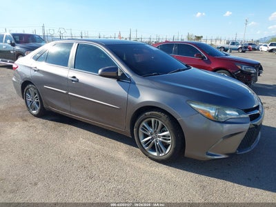 TOYOTA CAMRY 2015