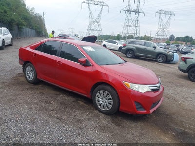 TOYOTA CAMRY 2012